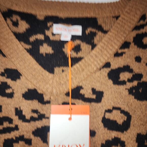 Knox rose sweater size medium - Picture 2 of 6